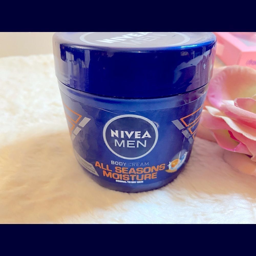 🛍️Nivea Men Bady all season Moisture cream🎉✨ Size : 400 ML💥